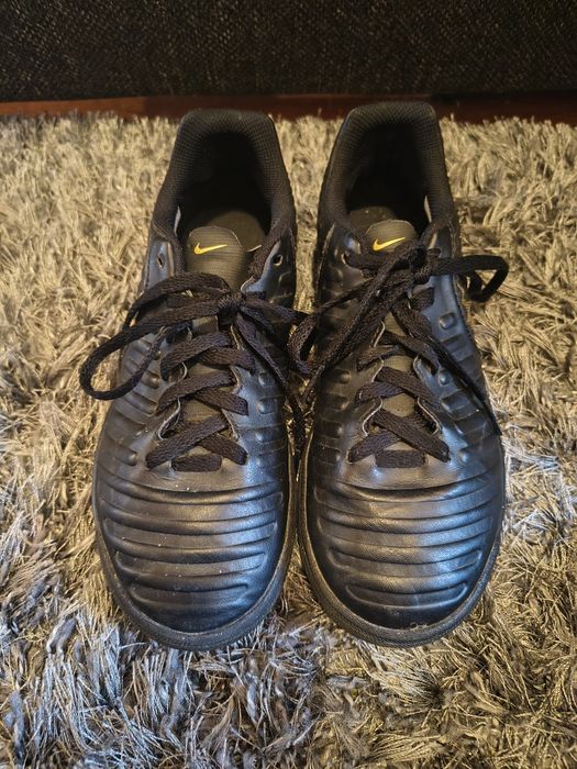 Adidași de vânzare Nike de sintetic