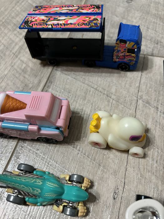 Машины hot wheels