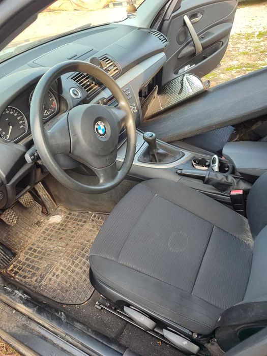 masina BMW seria 1