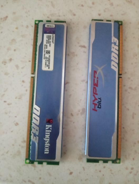 DDR3 4GB+4GB RAM PC acestea sunt în stare foarte buna și perfecte de folosit
