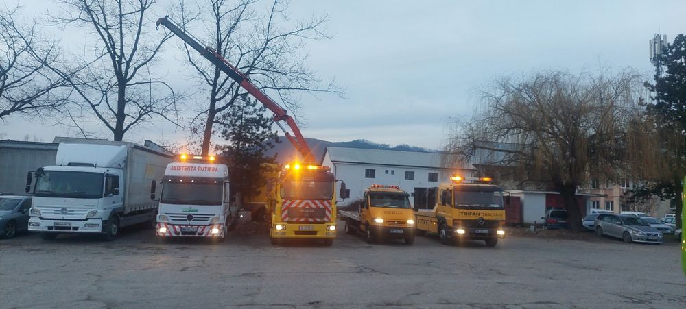 Tractari auto,utilaje ridicări cu macaraua