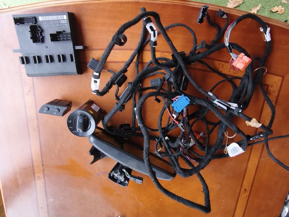 Комплект задно огледало дъжд/светлина за Ауди А4 Б6/Б7