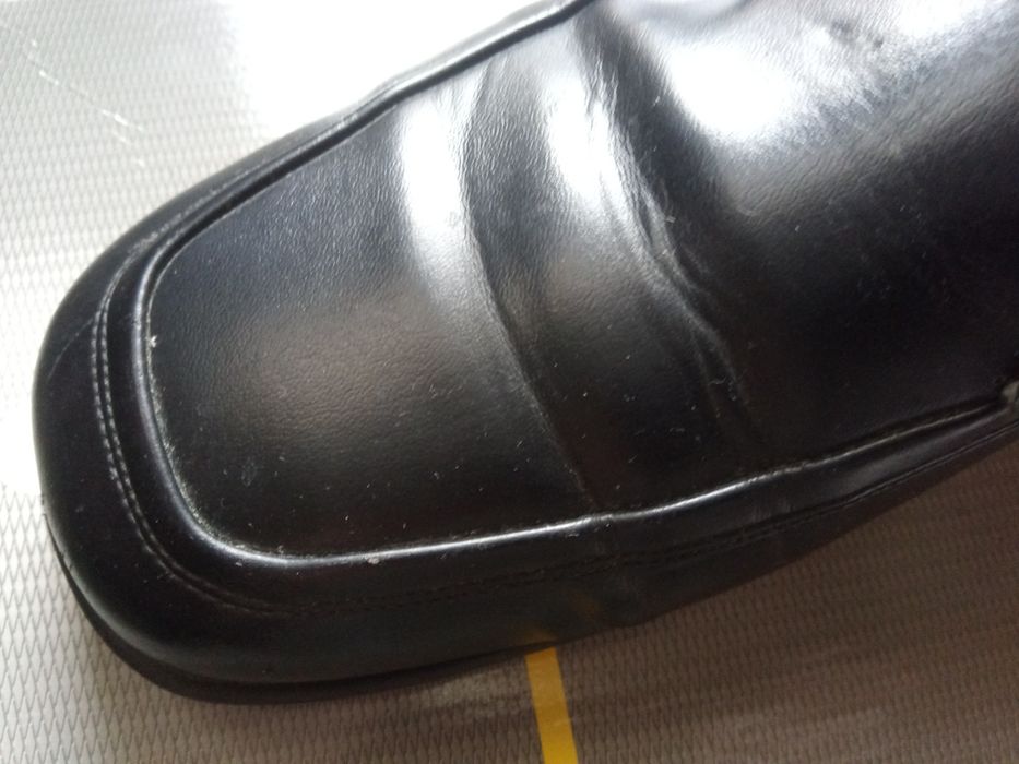 Черни мъжки обувки