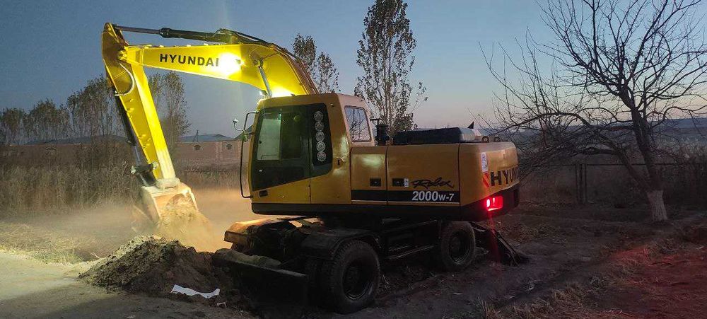 Экскаватор Hyundai 2000w-7