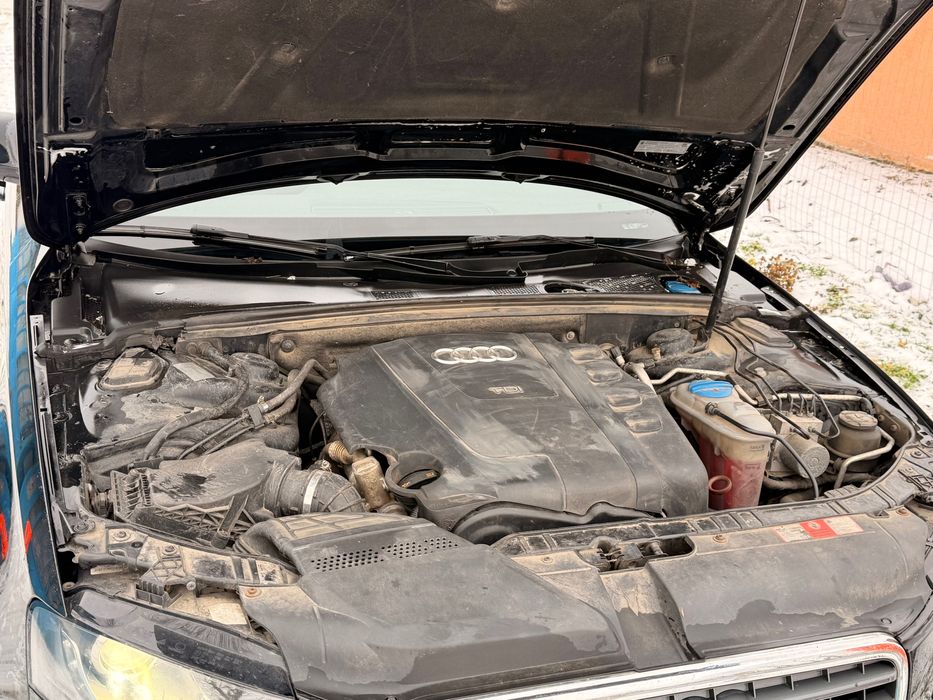 Vând  urgent Audi a4 b8