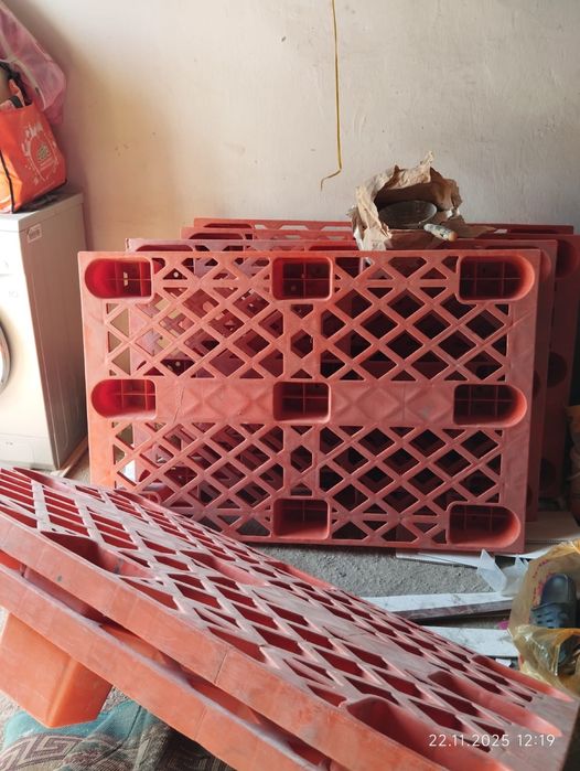 Поддон пластмассовая