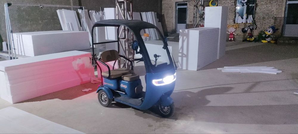 Skuter sotiladi srochna pul kerak