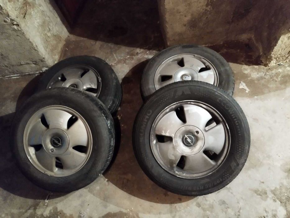 Ляти джанти за Опел Вектра Б 15 инча с летни гуми 195/65/15