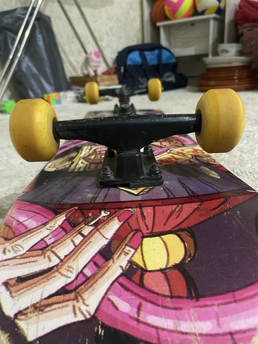 Прадайу скейтборд б\у