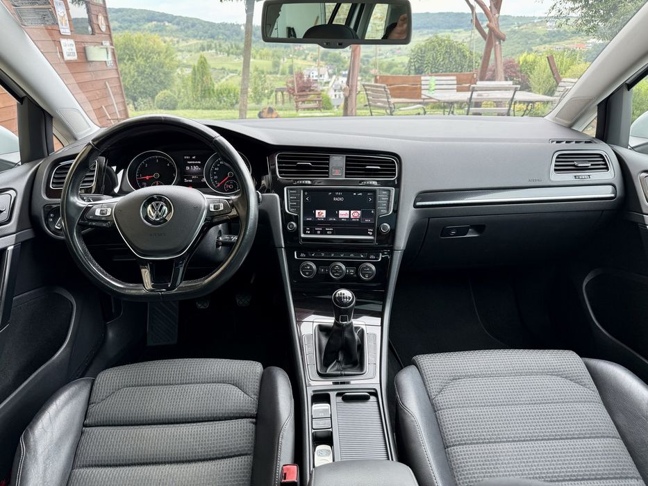 Volkswagen Golf VII Variant Highline 2.0 TDI 150 CP