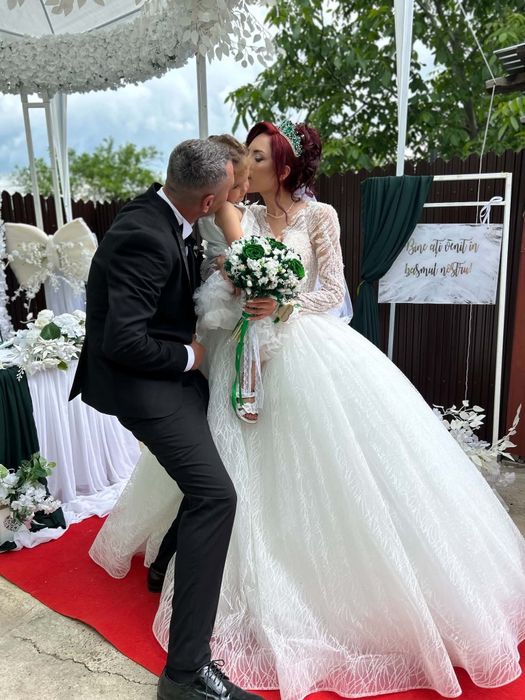 Rochie mireasa mărimea xxs