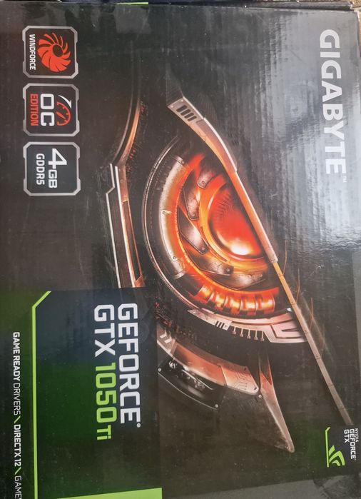 Продавам НР настолен компютър