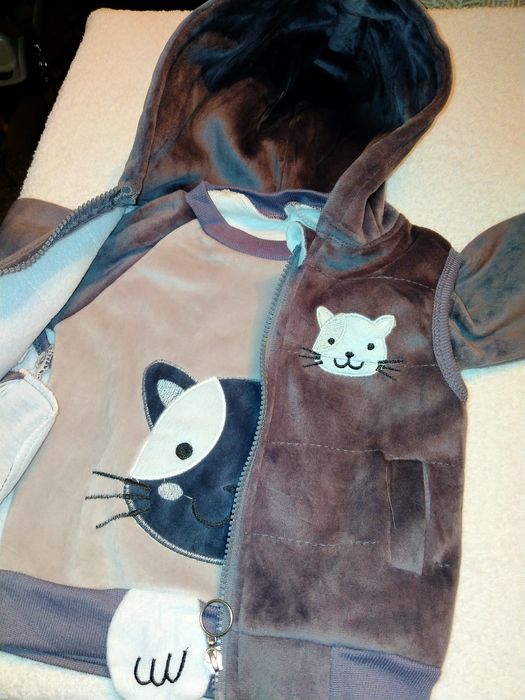 Костюм  тройка очень теплый