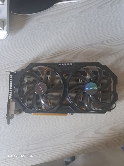 Placa video Gtx 750 ti