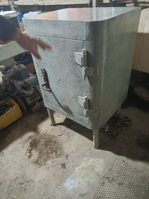 Металлический СЕЙФ