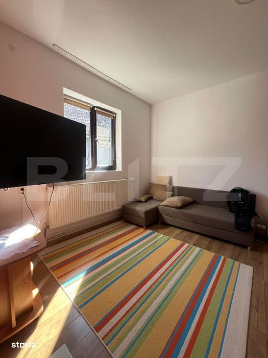 Casa de vanzare cu 3 camere, 75 mp, 100 mp teren, zona Micro 1