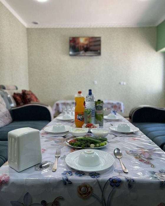 Чойхона,6соток,9хона+ховлида жойлар,ишлаб турибти,шароит билан,Кибрай