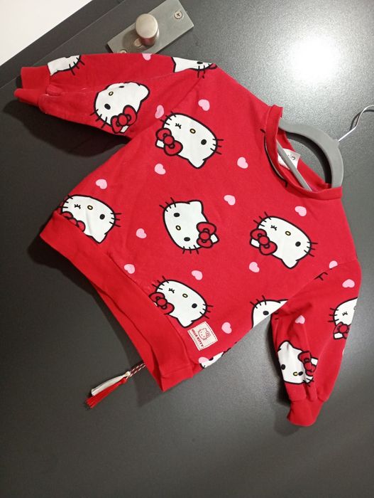 Bluza cu Hello Kitty