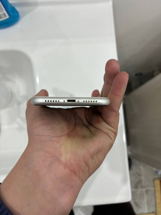 Iphone 11, с грантией