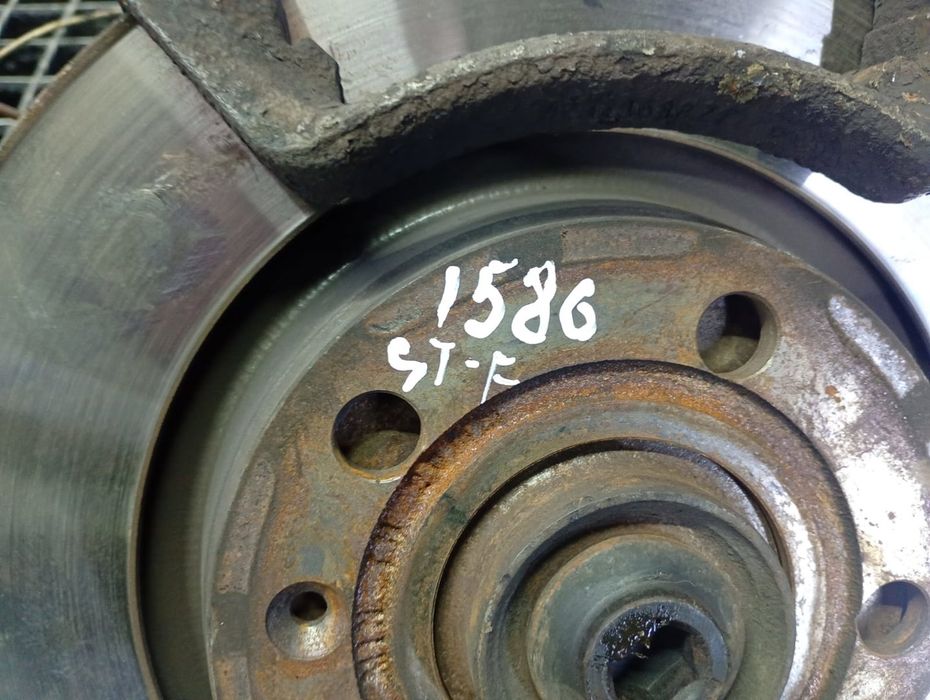 Fuzeta stanga fata planetara blocata Audi A4 B5 (facelift) (2000 - 2001) 1.6 benzina ALZ
