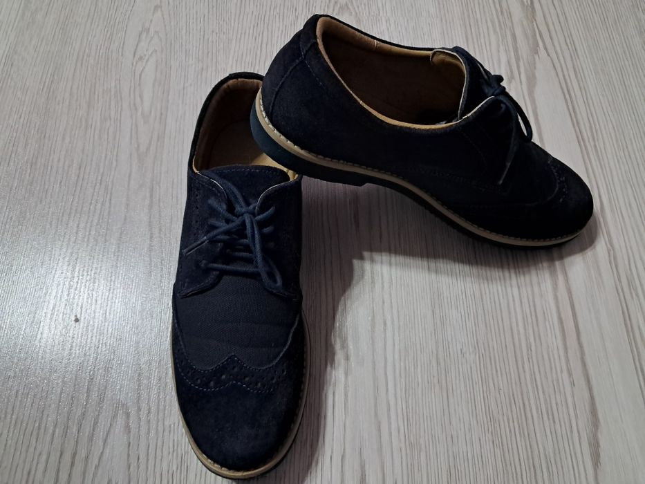 Pantofi copii - marime 37