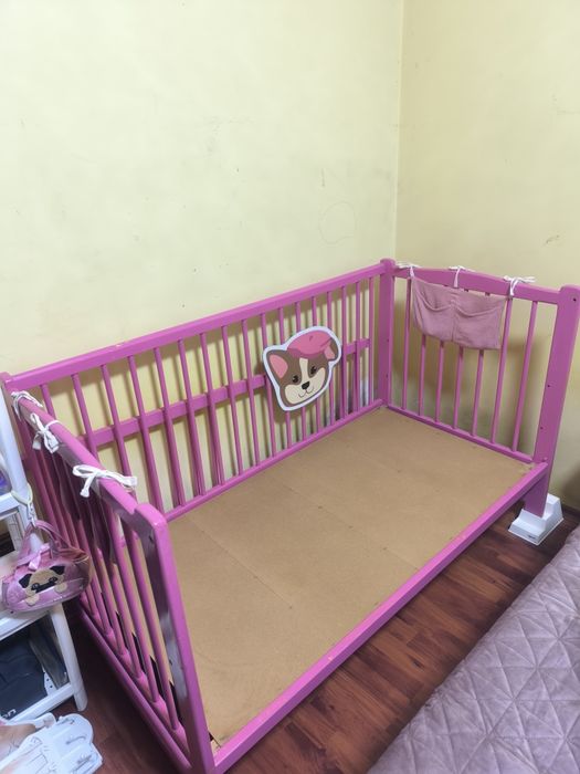 Дървена  кошара 70/140+ матрак Magniflex +протектор+ 2 броя чаршафи