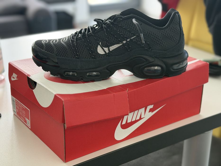 Adidasi Nike  44,5