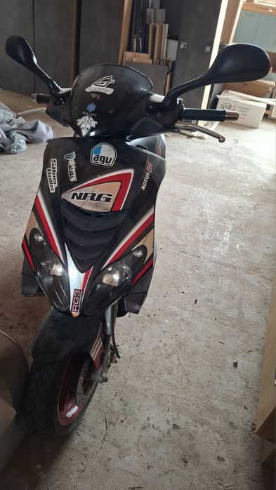 Скутер piaggio nrg
