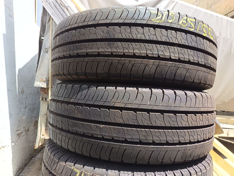 Anvelope vara 215 65 15c Goodyear 2022 noi