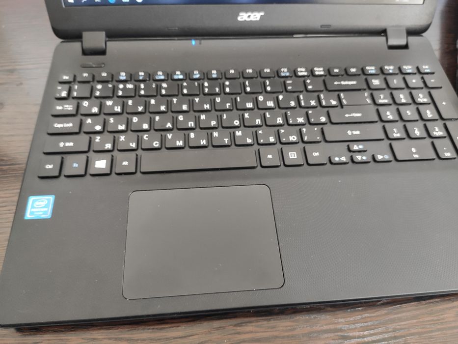 Ноутбук acer продам