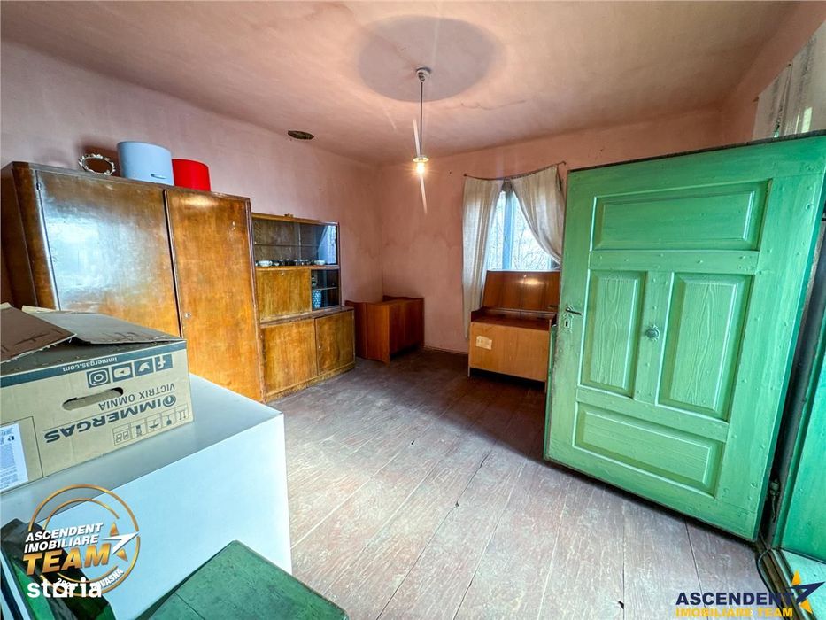 Film! Teren apreciabil, 2.819 mp + casa, Mereni, Covasna