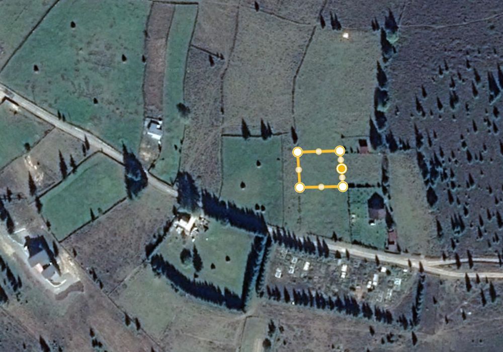 Vând teren 900 mp intravilan, Bălcești, com Beliș – 60 km Cluj-Napoca