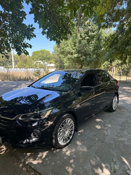 Продается Chevrolet Onix Premier