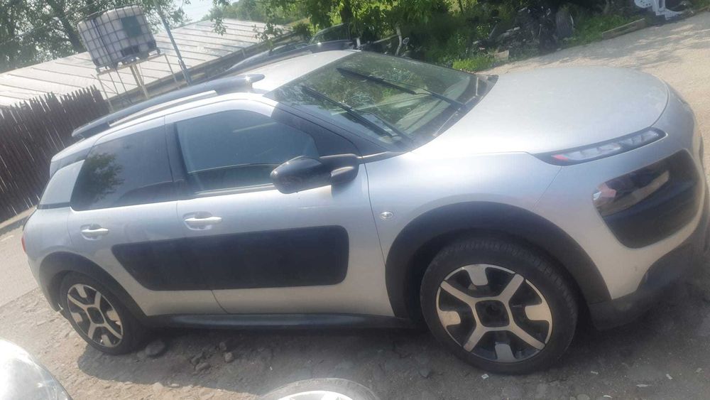 Dezmembrez Citroen C4 Cactus Puretech 1.2 B 2016