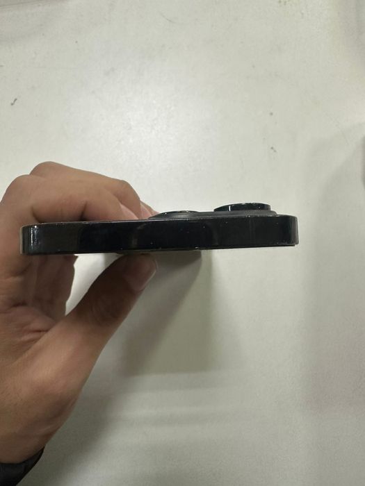 Продам айфон 14 про макс 256 гб