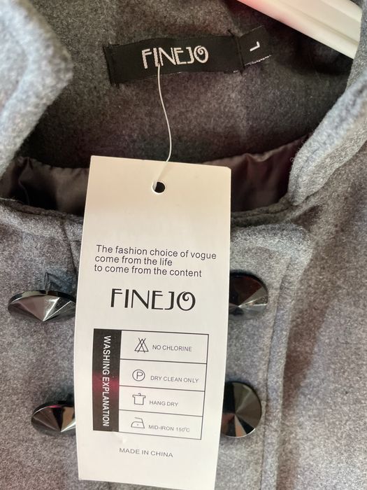 Ново дамско палто