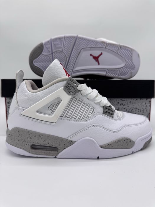 Air Jordan 4 Retro Oreo