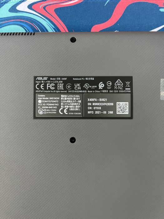 Laptop ASUS  ca nou