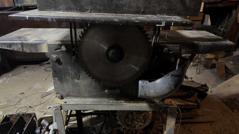 Комбинирана дървообработваща машина абрехт  с циркуляр