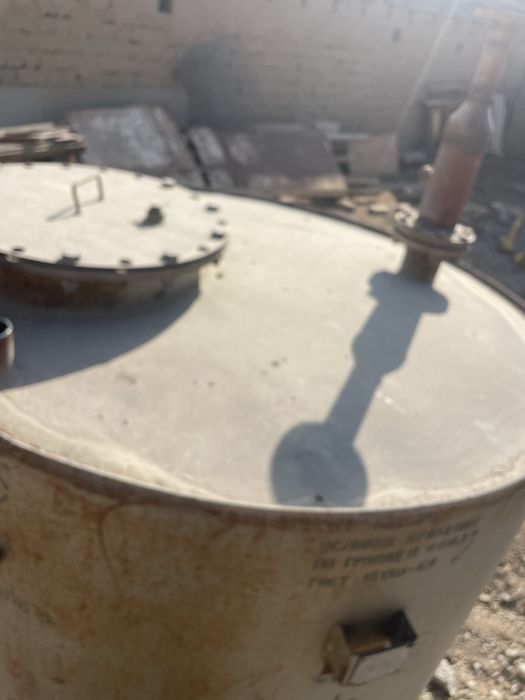 Емкость сатылады, көлемі 3м куб