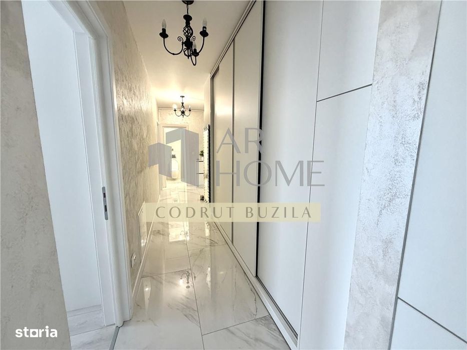 Apartament 3 camere de lux, parcare, zona Vest Ploiesti