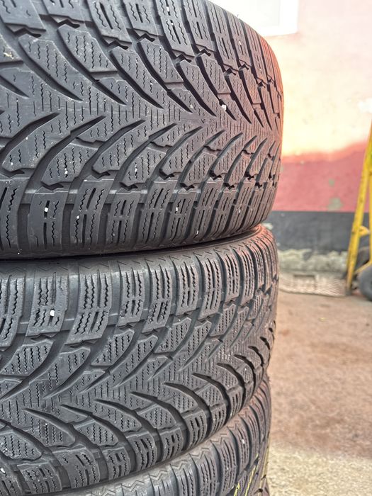 235-50-19 iarna nokian