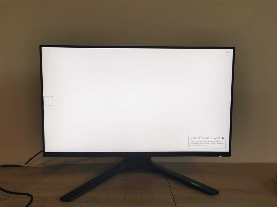 Alienware AW2521HFA 240Hz, 1ms, 99% sRGB, 24.5" IPS, Отлично състояние