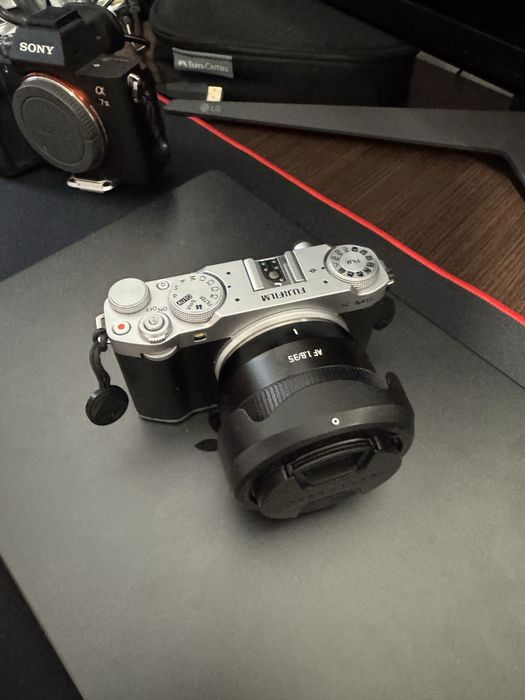 Aparat foto Fujifilm X-M5