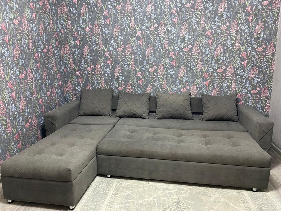 Угловой раскладной диван