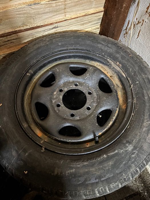 Гуми с джанти 6х139,7