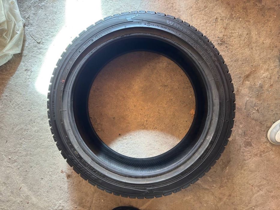 Зимние автошины Dunlop Япония для Tesla model 3