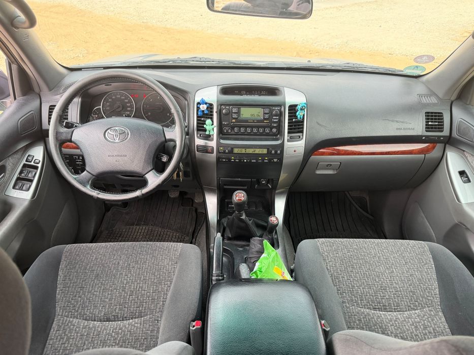 Toyota Land Cruiser J120 3.0 D-4D