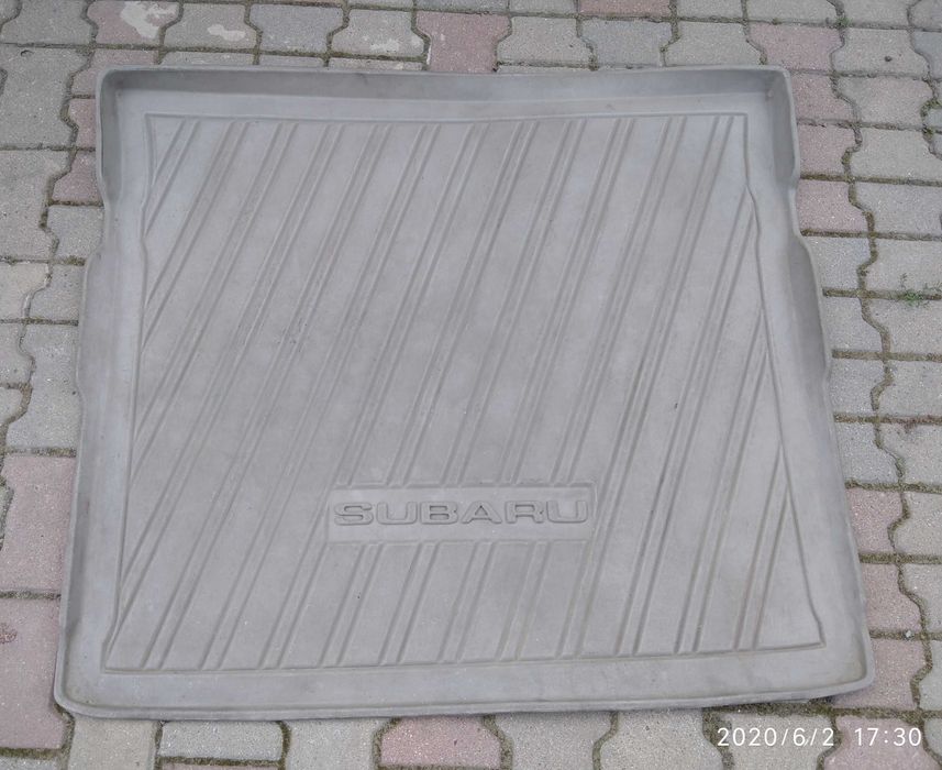 Коврик в багажник Subaru Tribecd 2006