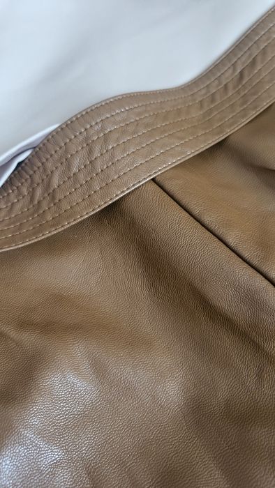 Двойка (кожа, атлас)